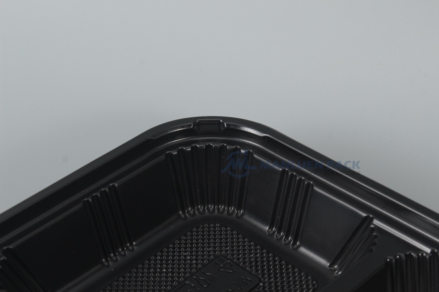 8307 Five Compartment Tray Interior Corner Detail