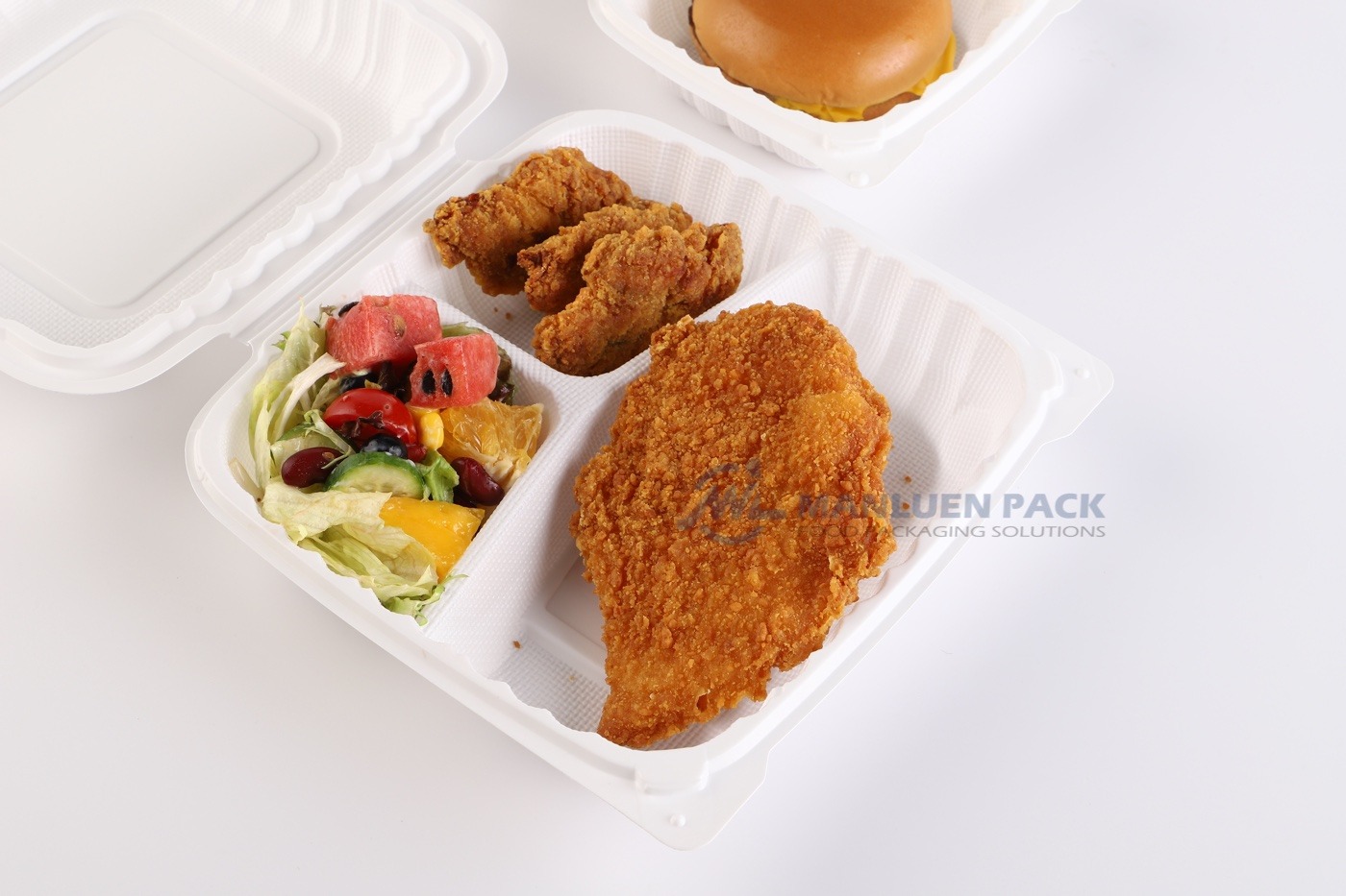 WL-P83 Divided Clamshell Box for Prepared Meals | Manluen Pack WL-P83 white divided clamshell box with fried chicken and side dishes