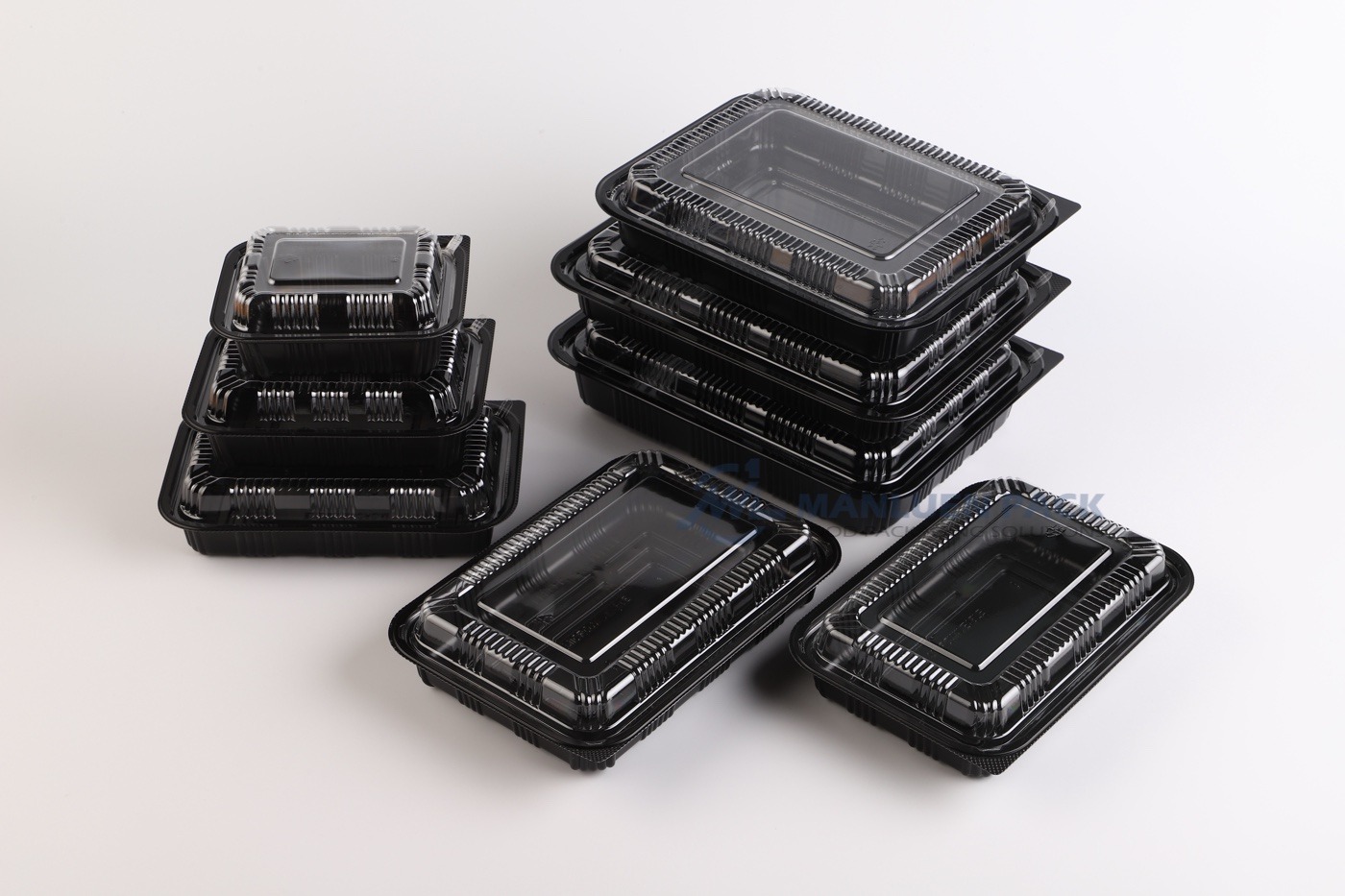 WL-8530 Wholesale Bento Box Series | Manluen Pack WL-8530 extra large black bento box size range with clear lids