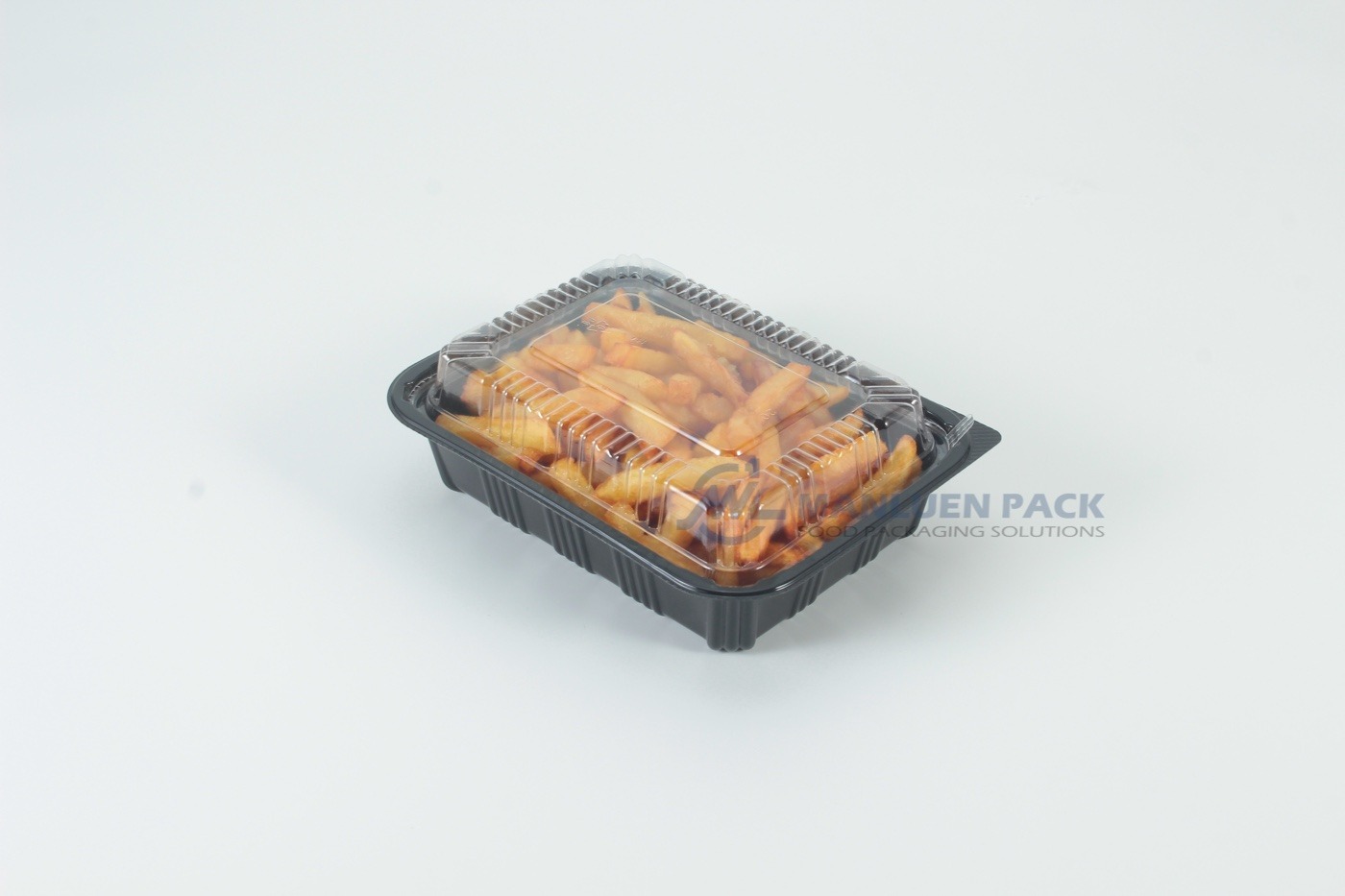Wl 8510 Covered Black Tray Filled With Fries