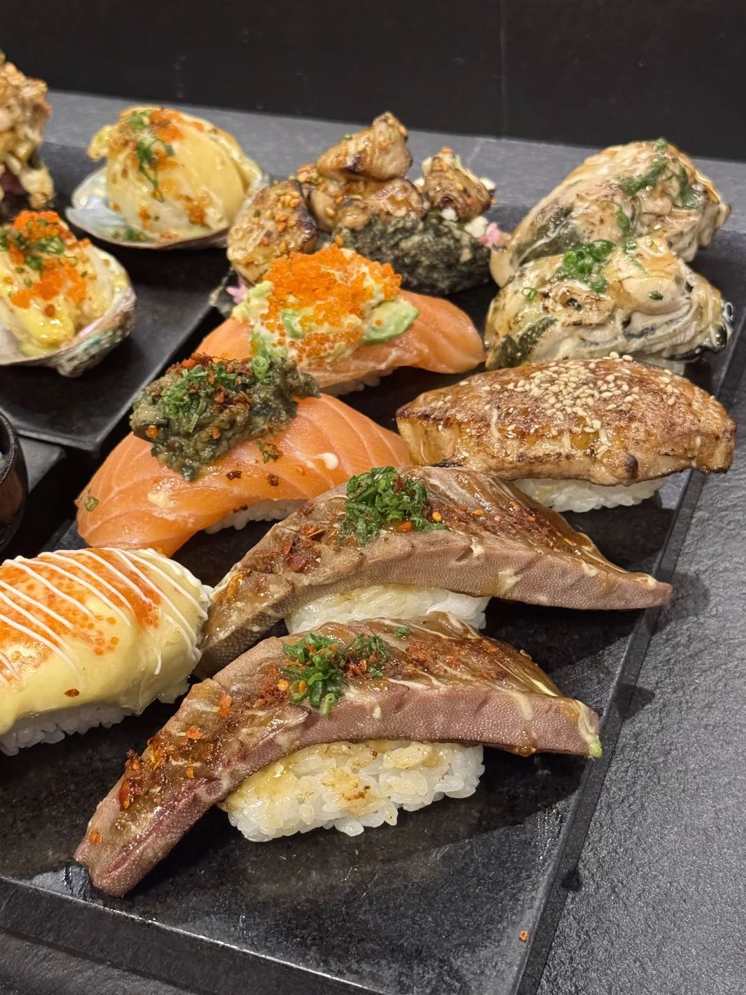 25.12.10 Manluen Sushi Platter