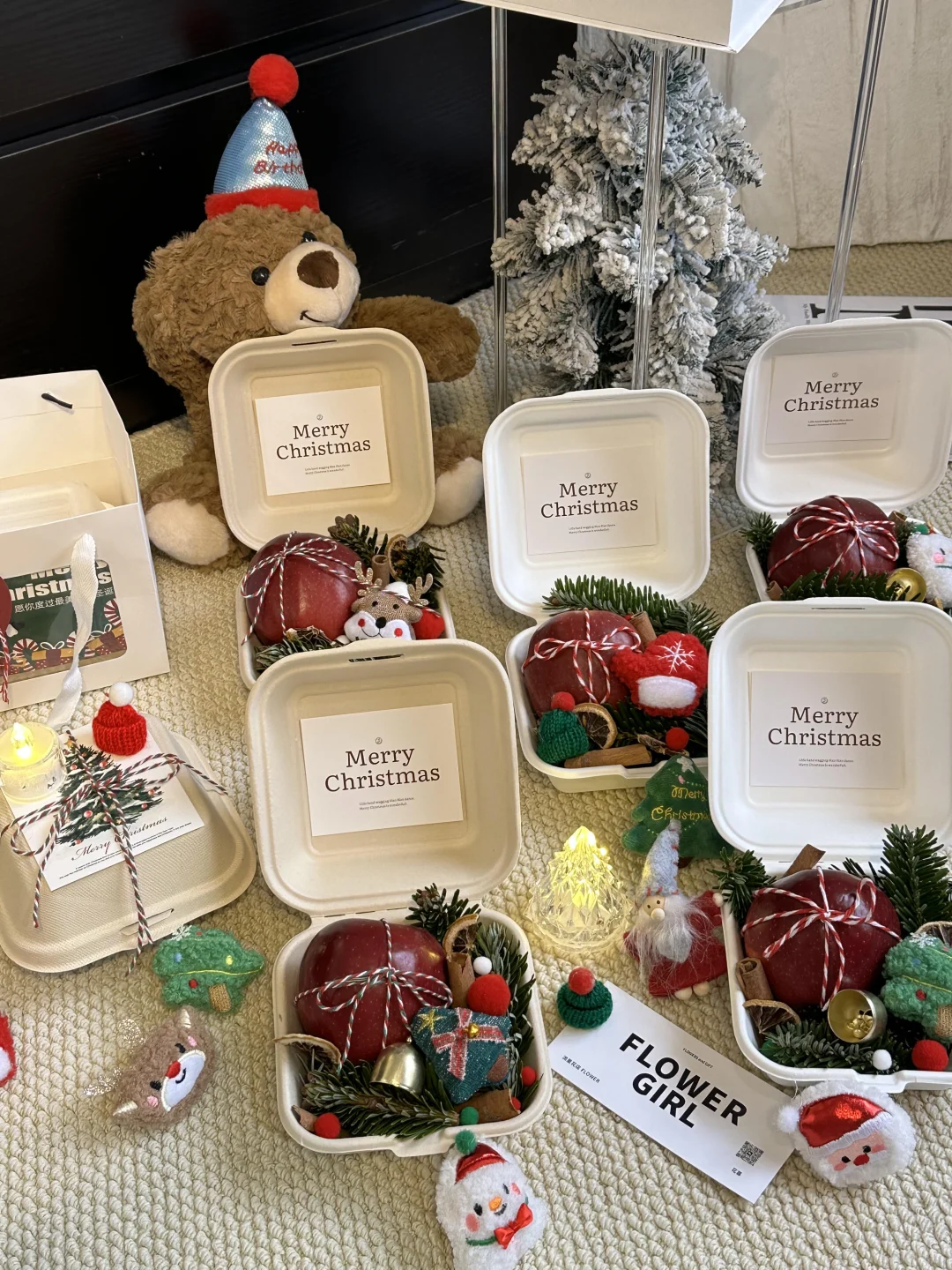 25.12.11 Manluen Clamshell Containers