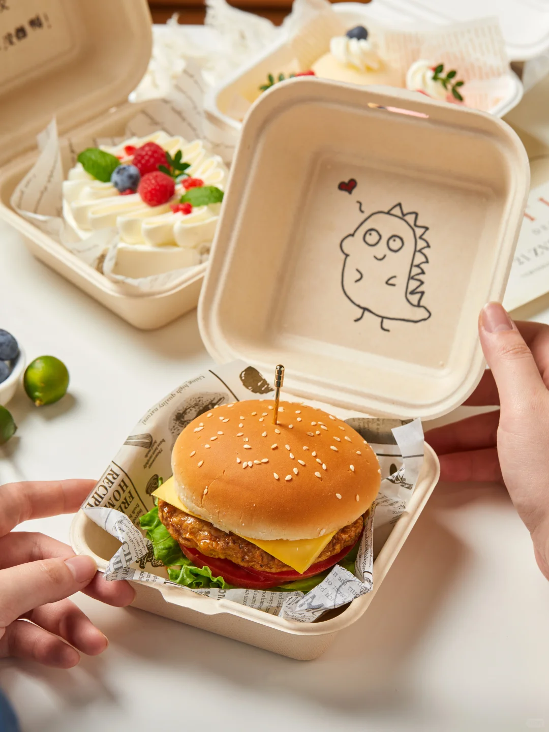 Clamshell Take Out Containers Elevate Your Christmas Catering 3 25.12.11 Manluen Clamshell Food Container