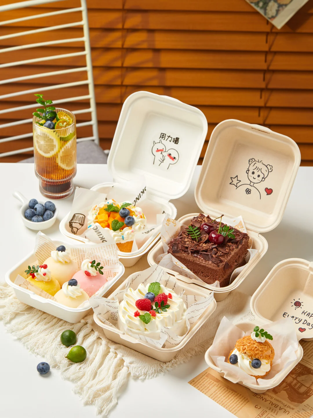 Clamshell Take Out Containers Elevate Your Christmas Catering 2 25.12.11 Manluen Clamshell Packaging
