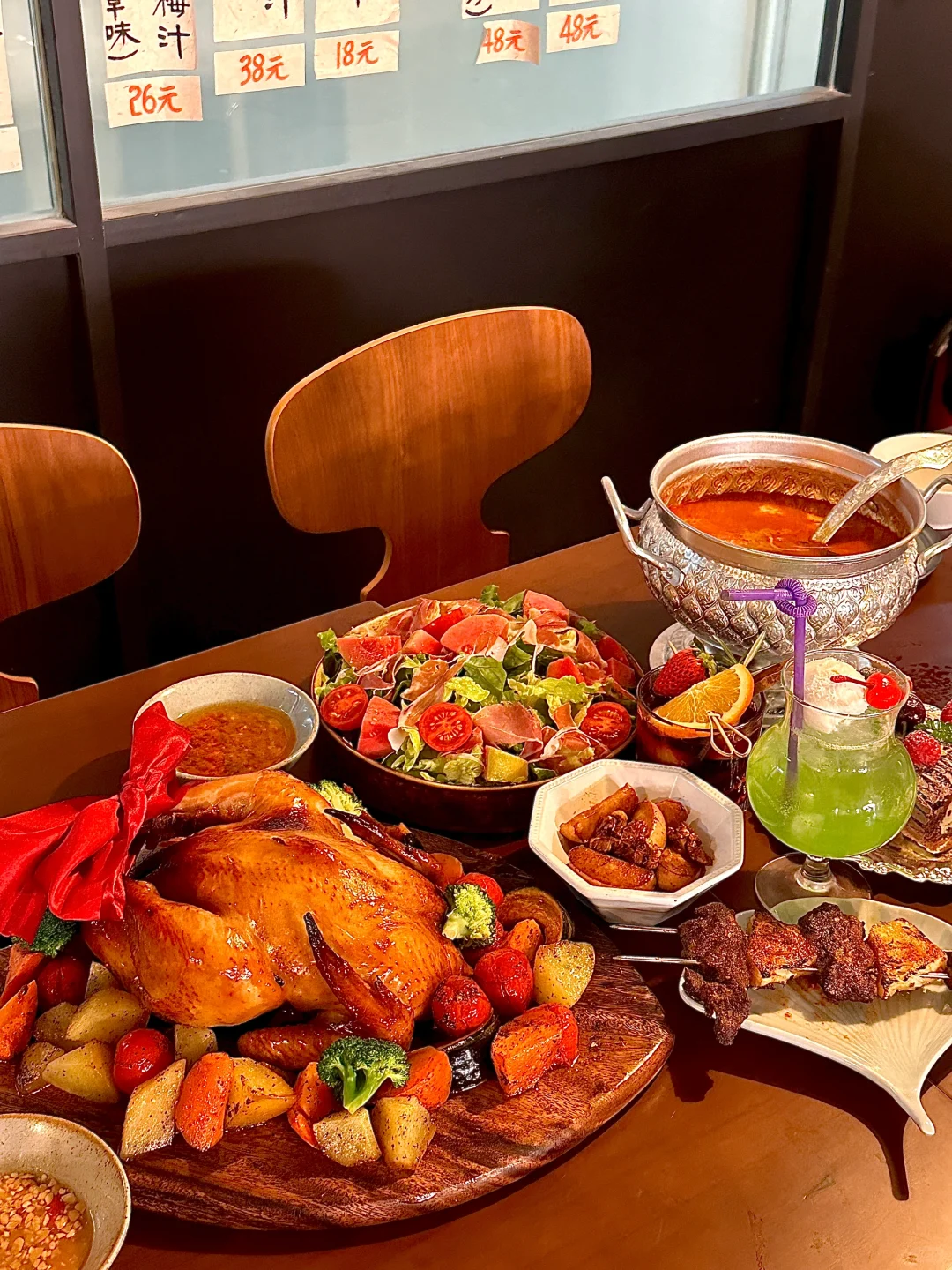 The Chicken Box Boost Holiday Sales by Fixing Packaging Pain Points 2 25.12.13 Manluen Chicken Container