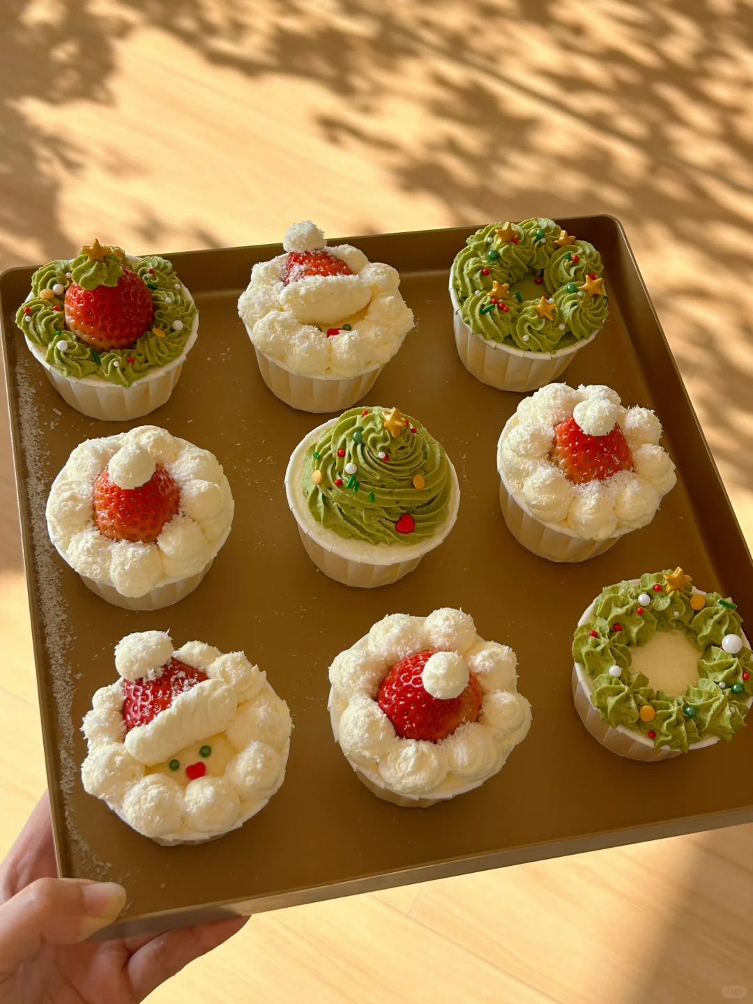 Paper for Cup Christmas’s Best Disposable Drinkware 9 25.12.15 Manluen Cupcake Paper Cups