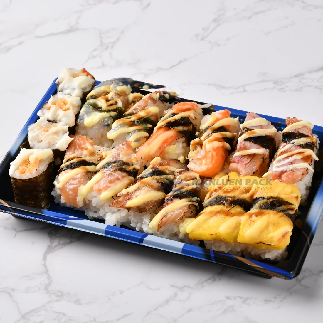Sushi Tray Sizes & Capacity: How to Pick the Right Tray for 6, 12, 20, 40, and 100 Pieces 8 Large assortment of sushi presented in a blue WL-07 tray