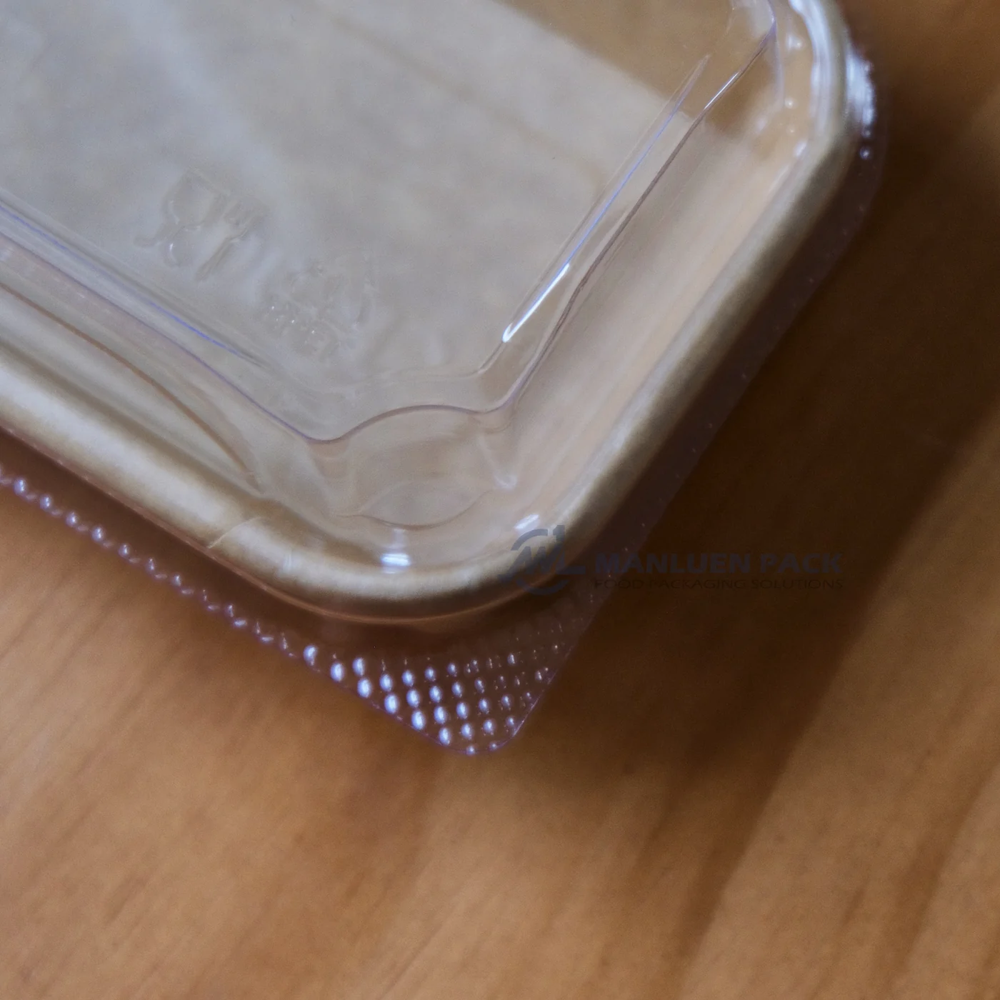 WL-1100 clear lid corner fit close-up