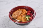 Wl 700 Red Black Round Bowl Meal Lifestyle Dsc 6288