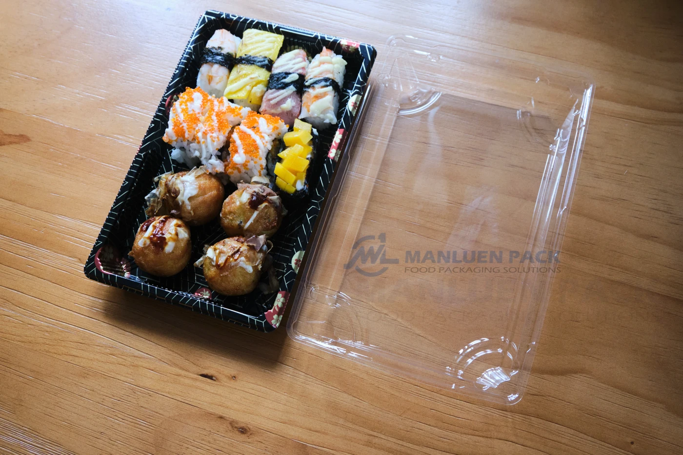 WL-07 Black Cherry Blossom Sushi Tray with Clear Lid | Manluen Pack WL-07 black cherry blossom sushi takeout container with fitted clear lid for chilled retail display