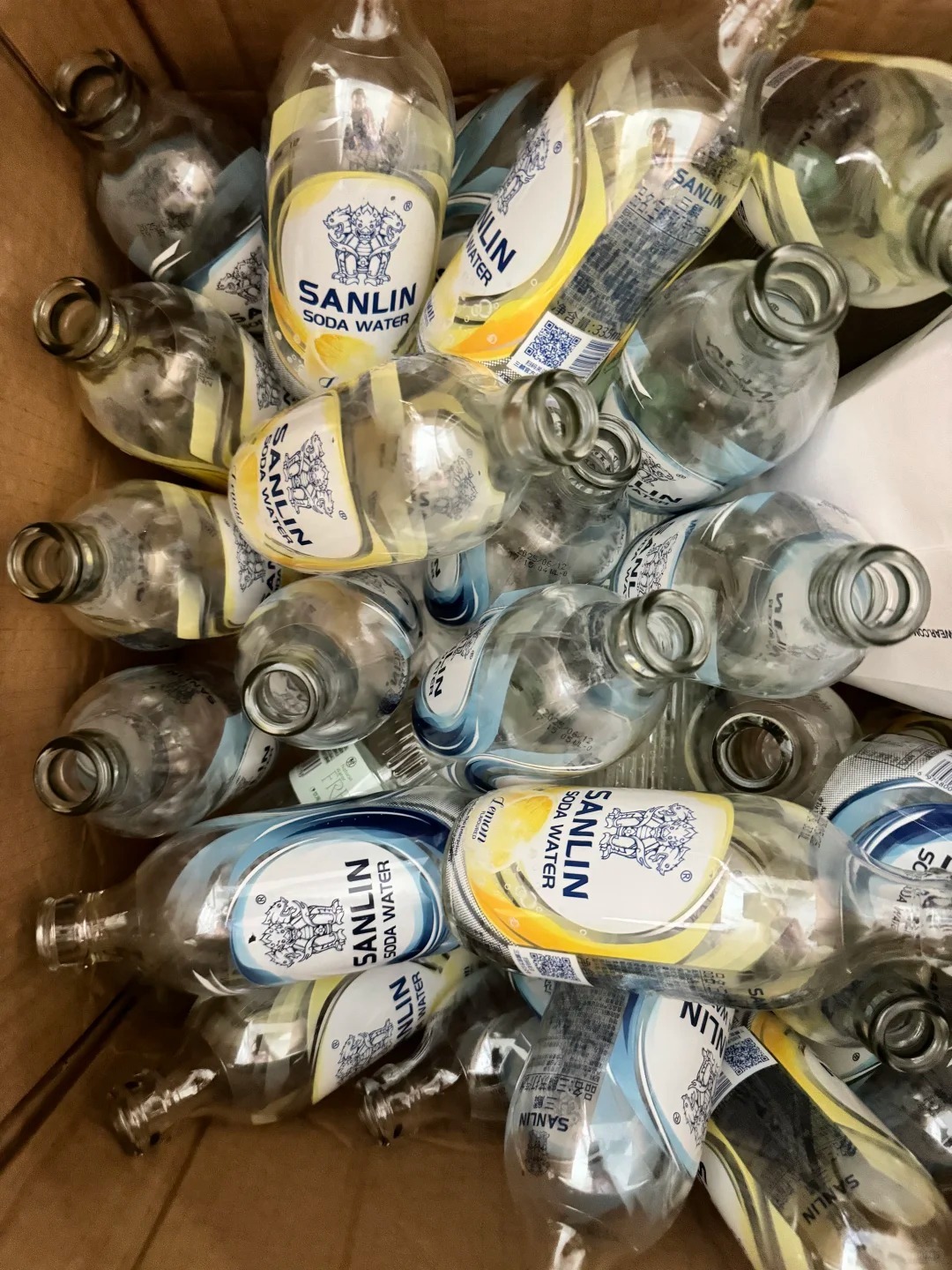 Empty Glass Soda Water Bottles For Recycling