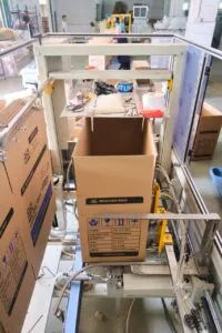 How to Measure Sustainable Packaging Sourcing and Compare Suppliers 2 Manluen Food Container Carton Packing Line 200x300