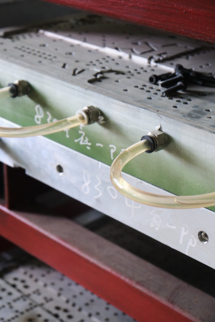 What Is Thermoforming? Process, Materials and Uses 10 Thermoforming Mold Detail Food Packaging